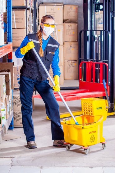 commercial cleaning in manchester